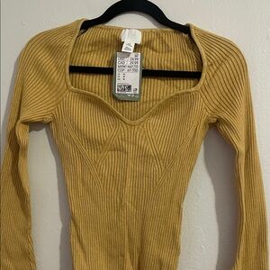 H&M Mustard Ribbed Knit Top